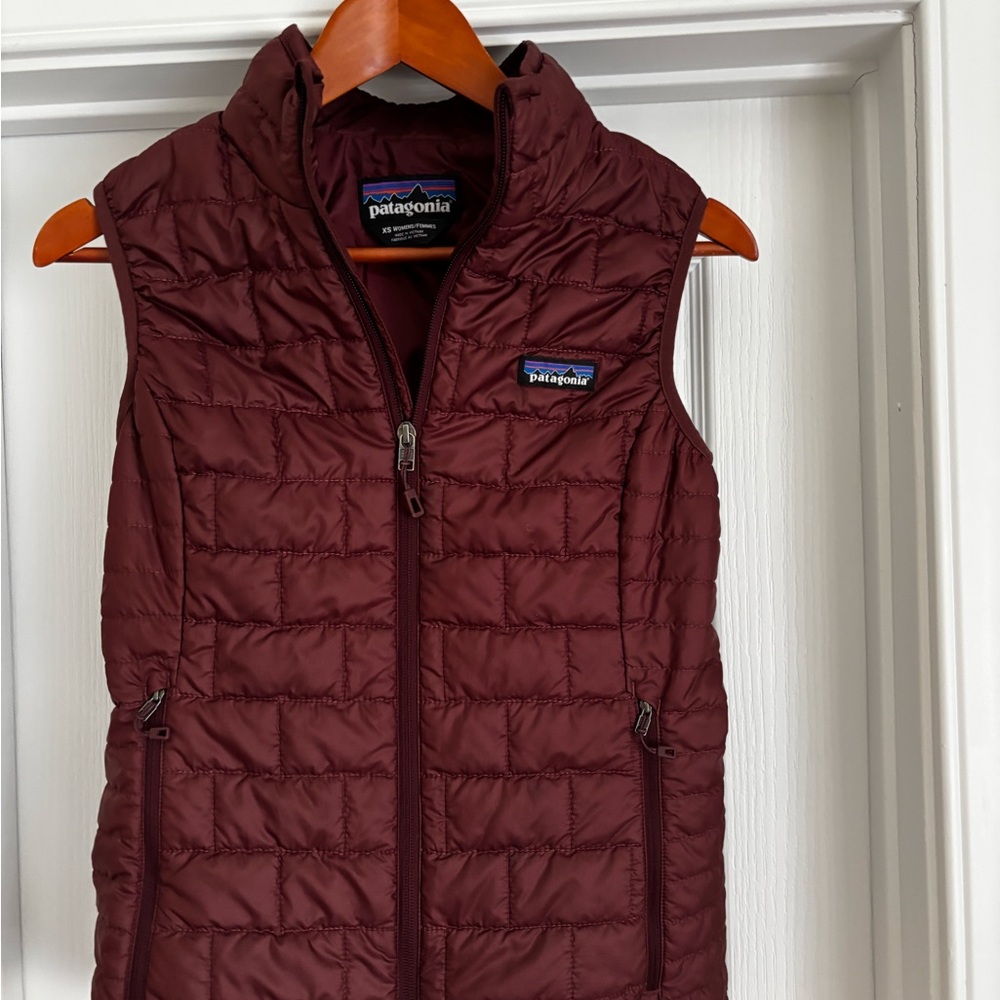 Patagonia Women's Quilted Vest - Maroon